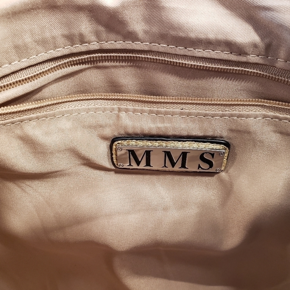 mms Gold Clutch Shoulder Bag - Picture 8 of 8